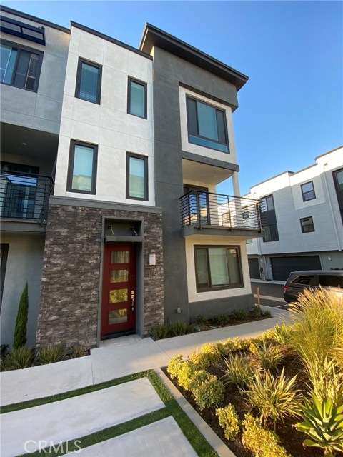 148 Schick Irvine, California Located in the Irvine Business District, welcome to LUX IRVINE! This particular townhome one of the most desired townhomes in the entire community due to its coveted location on a corner lot towards the interior of the community. This modern townhome is full of bright light, large windows, and modern upgrades with views facing south. The first floor features a bedroom with an en-suite bathroom ideal for guests, a parent, a home office, or an older child.
The second floor leads to a spacious great room with a large balcony and dining area. Loaded with an abundance of recess lighting you will be greeted by an amazing kitchen with an enormous island for plenty of entertainment and cooking. The third floor is comprised of a generously sized master bedroom with a walk-in closet and en-suite bathroom with dual sinks & spacious shower. Two additional bedrooms with a shared bathroom are also located on the third floor. This townhome has three parking spaces. Assigned to the following schools: University High School, Westpark, Culverdale & South Lake Middle School. Located minutes from the 405 freeway, UC Irvine, Metro Stations, and the hottest entertainment and restaurant venues in the urban side of Irvine aka. Uptown Irvine.