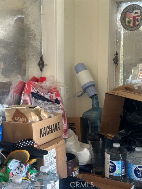 3878 E 1st Street, Los Angeles CA: https://media.crmls.org/medias/132d7317-135f-47ba-9fbc-cb8f2efd0540.jpg