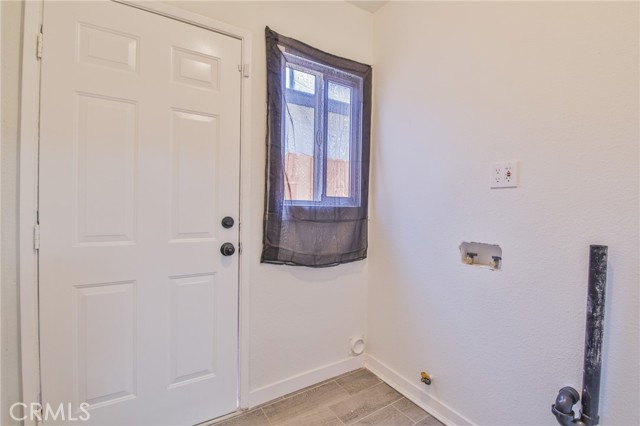 1962 E 114th Street, Los Angeles CA: https://media.crmls.org/medias/132dfc5f-e55f-42d9-8b74-8f44daba889d.jpg