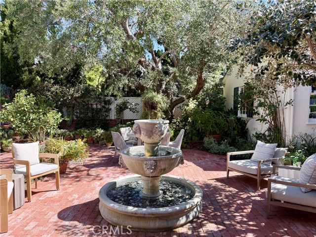 Detail Gallery Image 38 of 41 For 31571 Bluff Dr, Laguna Beach,  CA 92651 - 3 Beds | 3 Baths