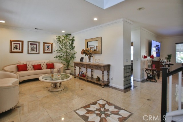 Detail Gallery Image 4 of 69 For 7410 Crawford Pl, Rancho Cucamonga,  CA 91739 - 7 Beds | 5/1 Baths