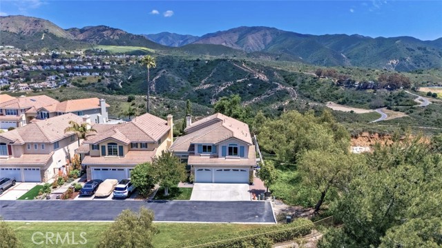 21672 High Country Drive, Rancho Santa Margarita CA: https://media.crmls.org/medias/132e9dd8-c266-441c-befc-bf3d9aed0ddc.jpg