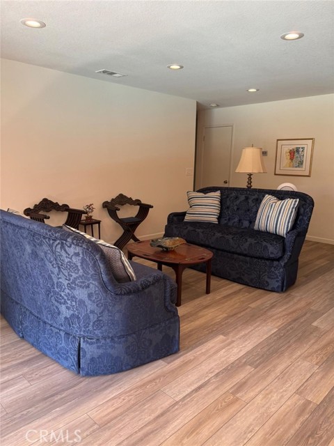 Detail Gallery Image 3 of 30 For 4368 Boulder Creek Cir, Stockton,  CA 95219 - 4 Beds | 2 Baths