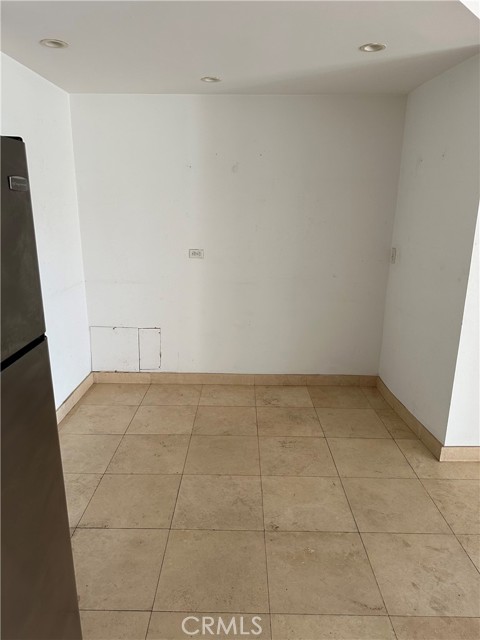 Detail Gallery Image 7 of 13 For 3949 Los Feliz Bld #301,  Los Angeles,  CA 90027 - 1 Beds | 1 Baths
