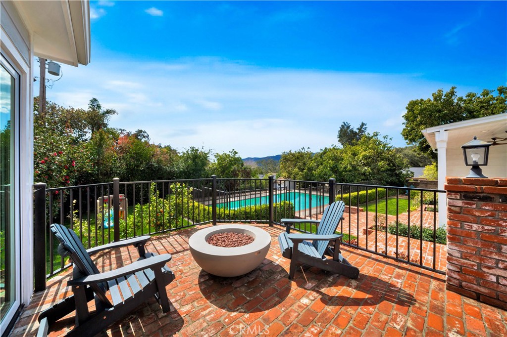 375 Berkshire Avenue La Canada Flintridge img 24