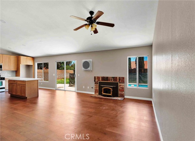 Detail Gallery Image 2 of 26 For 14571 Sage Ln, Adelanto,  CA 92301 - 2 Beds | 2 Baths
