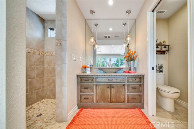 Detail Gallery Image 32 of 74 For 433 Fairway Dr, Palmdale,  CA 93551 - 5 Beds | 3/1 Baths