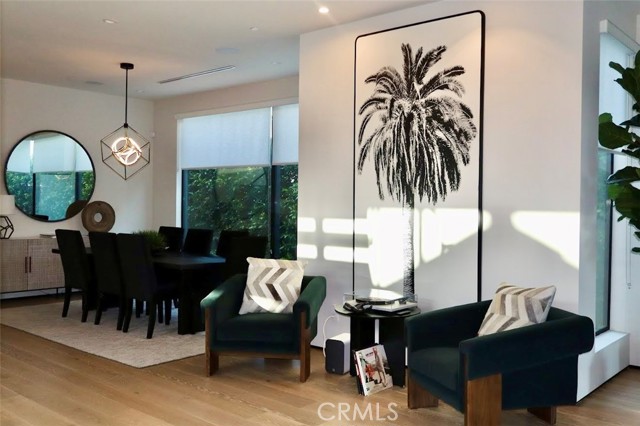 6430 Drexel AVE, Los Angeles CA: https://media.crmls.org/medias/1332410f-b6be-411d-a0a3-2def2a3e7b8a.jpg