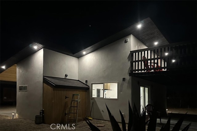 1421 Sunrise Avenue, 29 Palms CA: https://media.crmls.org/medias/13329b9b-08b0-4d87-9637-1225786e577f.jpg