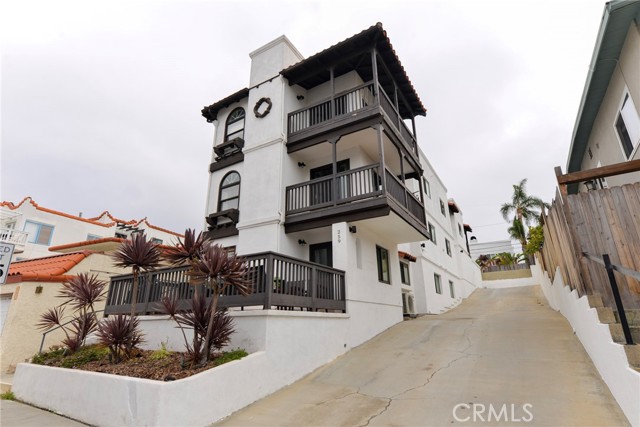 MLS# OC22237733