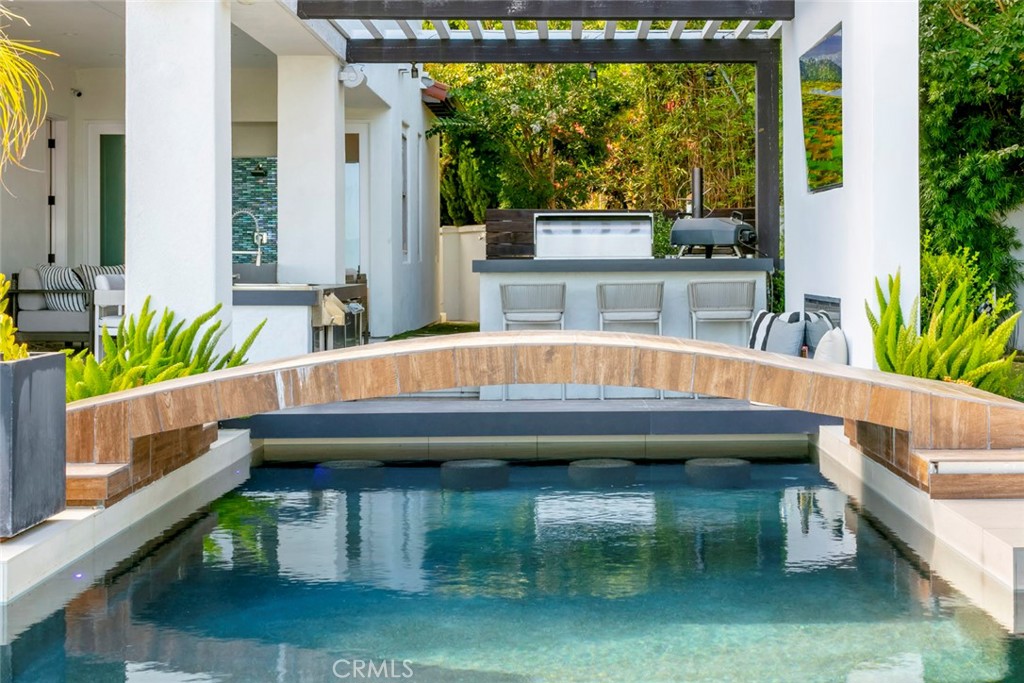 MLS #OC26182401 image #8