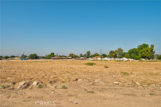 0 E 5th Street, San Bernardino CA: https://media.crmls.org/medias/13342c8f-2619-4377-84ed-7f634e88669b.jpg