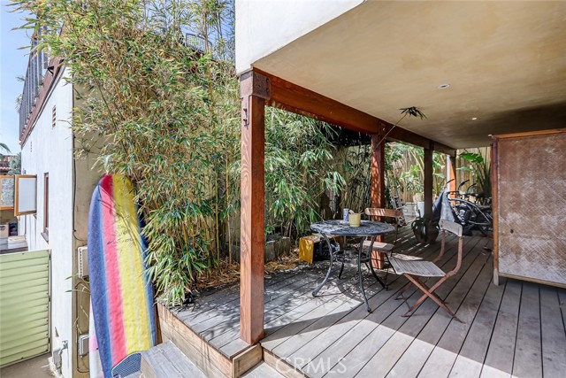 3205 Bayview Drive, Manhattan Beach, California 90266, 5 Bedrooms Bedrooms, ,5 BathroomsBathrooms,Residential,For Sale,Bayview,SB26067701