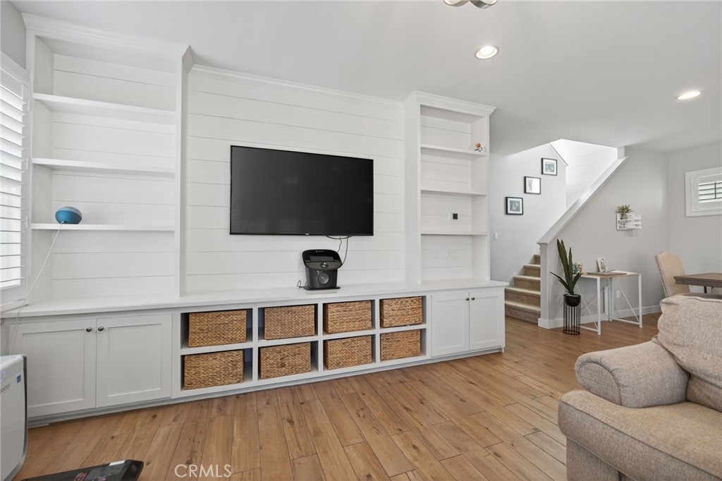 MLS #SR25199445 image #10