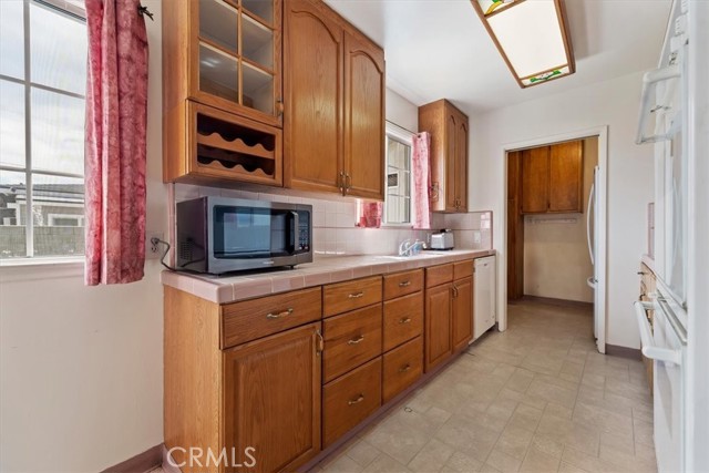 Detail Gallery Image 19 of 48 For 333 S Pampas, Rialto,  CA 92376 - 4 Beds | 2 Baths