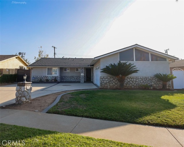 21336 E Greenhaven St, Covina, CA 91724