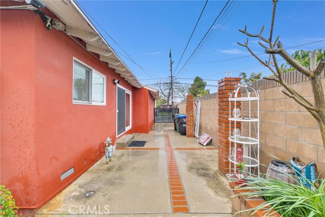 10802 Ceres Avenue, Whittier, California 90604, 3 Bedrooms Bedrooms, ,2 BathroomsBathrooms,Single Family Residence,For Sale,Ceres,PW24046814