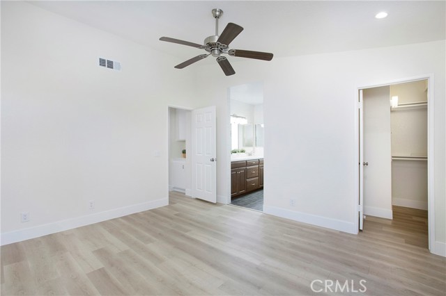 15 Calle Albarda, Rancho Santa Margarita CA: https://media.crmls.org/medias/133799a7-5c33-4221-aa1a-a917d57d96ec.jpg