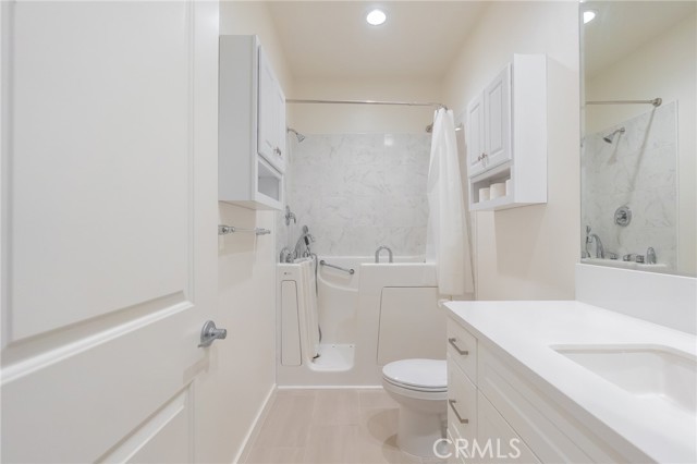 Detail Gallery Image 10 of 27 For 30912 Marbella, Highland,  CA 92346 - – Beds | – Baths