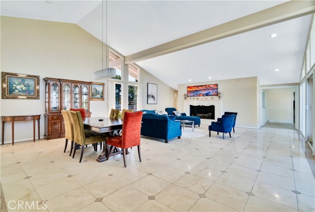 13 Buggy Whip Drive, Rolling Hills CA: https://media.crmls.org/medias/1338374e-222e-41ce-9e7c-6ce8b0c60bb4.jpg