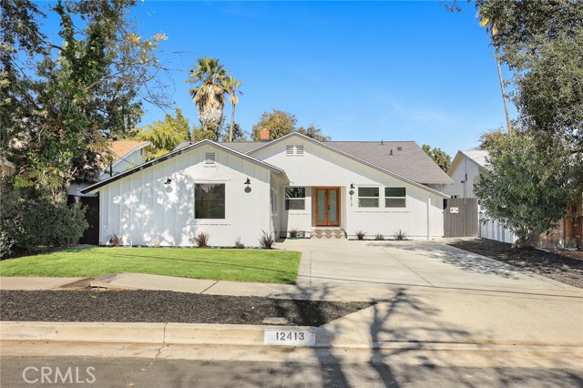12413 Debby St photo 2