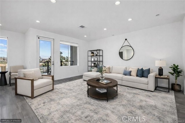 Detail Gallery Image 2 of 29 For 159 Steely, Irvine,  CA 92614 - 3 Beds | 2/1 Baths