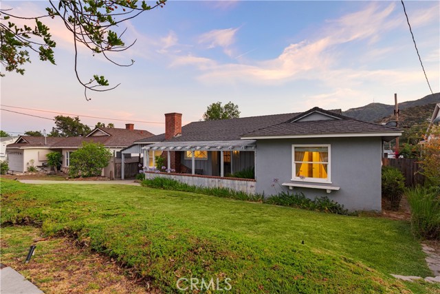 Detail Gallery Image 29 of 37 For 2900 Manhattan Ave, La Crescenta,  CA 91214 - 3 Beds | 2 Baths