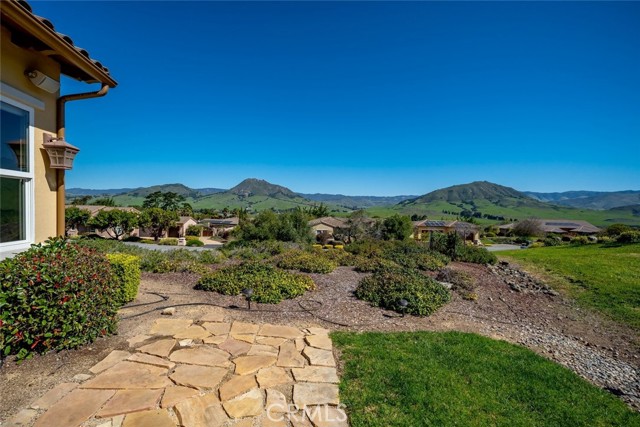 Detail Gallery Image 34 of 75 For 1675 Nasella Lane, San Luis Obispo,  CA 93405 - 4 Beds | 4/1 Baths