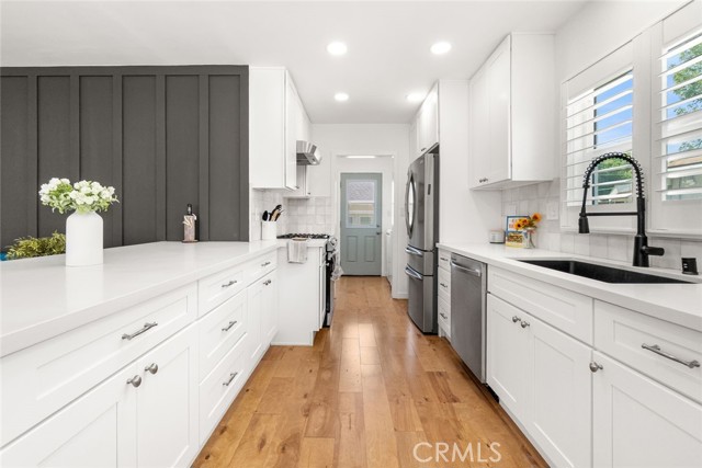 6202 Arbor Road, Lakewood CA: https://media.crmls.org/medias/133c074e-4e3a-47c5-aae1-d546337a564f.jpg