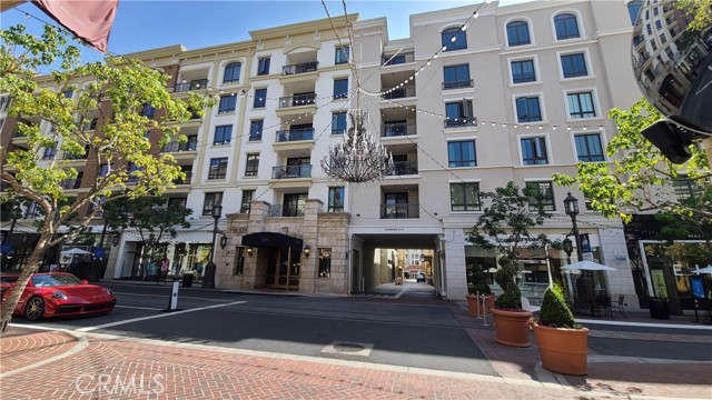 311 Caruso Avenue, Glendale CA: https://media.crmls.org/medias/133c71cf-aa5b-4e72-ae4d-869fb6910311.jpg