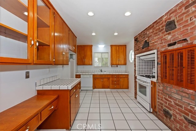 Detail Gallery Image 11 of 24 For 2994 Maude St, Riverside,  CA 92506 - 3 Beds | 2 Baths