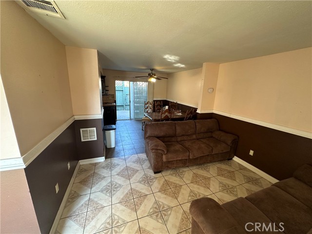 Detail Gallery Image 22 of 57 For 3600 Mountain Ave 12f,  San Bernardino,  CA 92404 - 2 Beds | 1/1 Baths