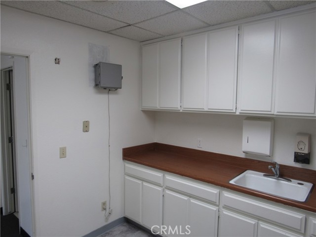  Commercial for Sale in Apple Valley, California