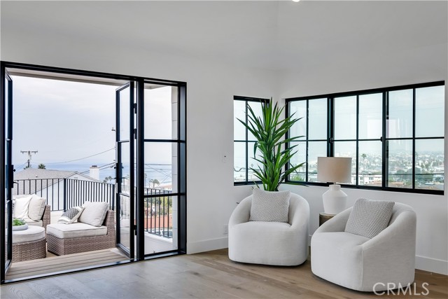 Detail Gallery Image 35 of 51 For 470 Camino De Encanto, Redondo Beach,  CA 90277 - 4 Beds | 3 Baths