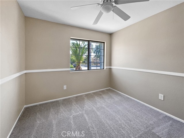 Detail Gallery Image 3 of 22 For 23765 Canyon Oak Dr, Murrieta,  CA 92562 - 3 Beds | 2/1 Baths