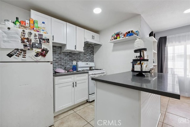 Detail Gallery Image 3 of 22 For 603 Hill St, Bakersfield,  CA 93306 - – Beds | – Baths