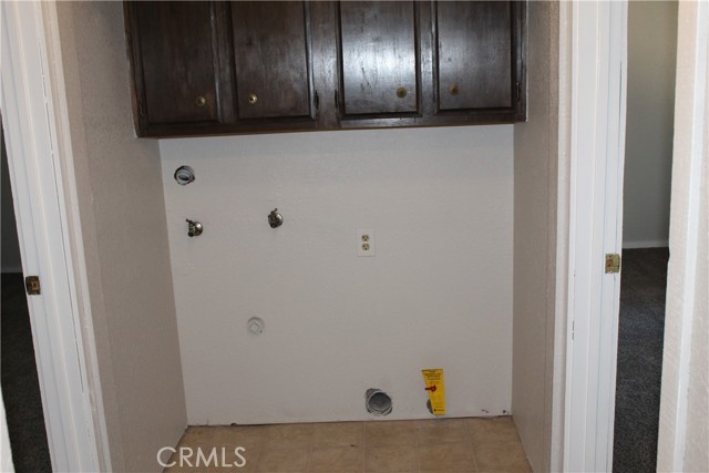 413 W North Shore, Big Bear City CA: https://media.crmls.org/medias/133f8e3d-3c12-4cb1-87e4-08752dbc75be.jpg