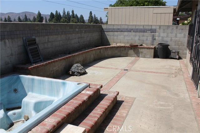 Detail Gallery Image 24 of 26 For 14549 Southwood Dr, Fontana,  CA 92337 - 3 Beds | 2 Baths