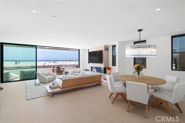 Detail Gallery Image 38 of 75 For 12 the Strand, Hermosa Beach,  CA 90254 - 4 Beds | 5 Baths