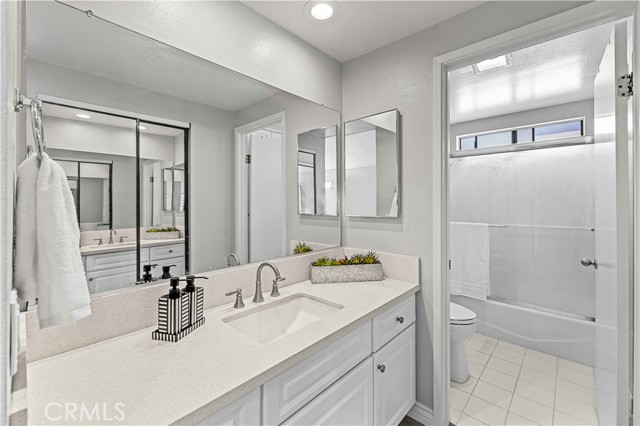 Detail Gallery Image 14 of 21 For 72 Navarre #113,  Irvine,  CA 92612 - 2 Beds | 1/1 Baths