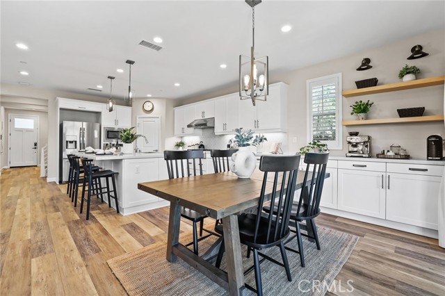 24 Granja Court, Rancho Mission Viejo CA: https://media.crmls.org/medias/13401294-6a8d-4ae6-8741-a2404d55e741.jpg