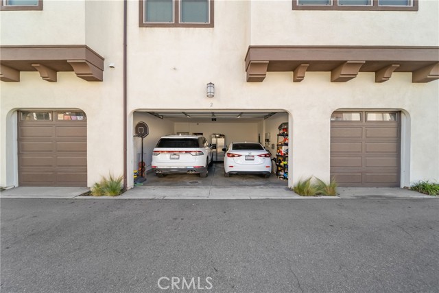 Detail Gallery Image 9 of 61 For 9339 Alondra Bld #2,  Bellflower,  CA 90706 - 3 Beds | 4 Baths
