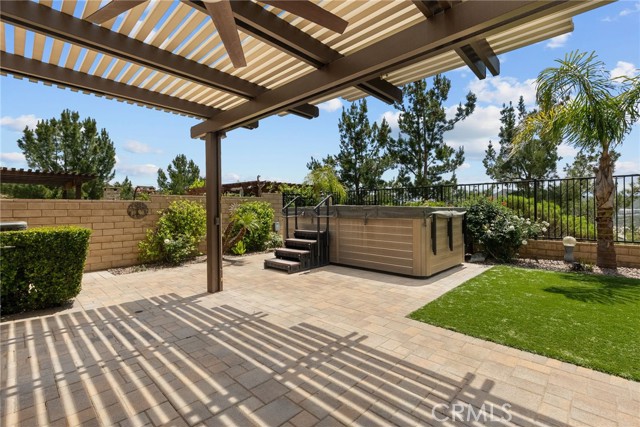 19512 Griffith Drive, Saugus CA: https://media.crmls.org/medias/13409c47-887e-47f7-b189-09396c5a0850.jpg