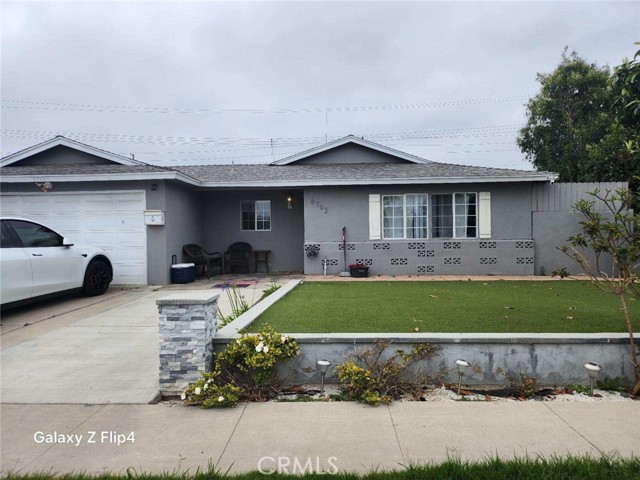 8792 Thorpe Ave, Westminster, CA 92683