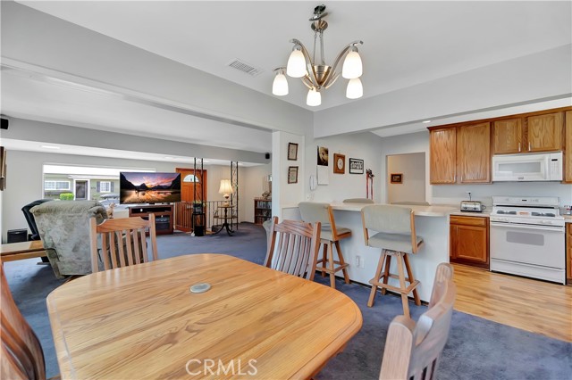 3850 Senasac Avenue, Long Beach CA: https://media.crmls.org/medias/1341a692-1865-4248-aae3-66e904c73f4d.jpg