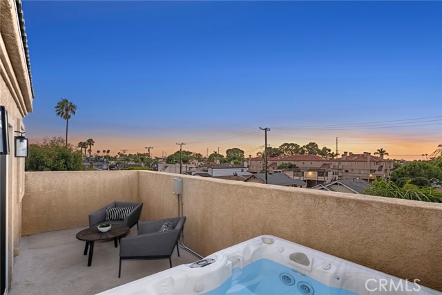 Detail Gallery Image 24 of 65 For 714 Alabama St, Huntington Beach,  CA 92648 - 4 Beds | 4/1 Baths