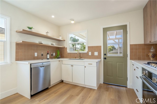 1906 Ruhland Avenue, Redondo Beach, California 90278, 3 Bedrooms Bedrooms, ,2 BathroomsBathrooms,Residential,Sold,Ruhland,PW22093192