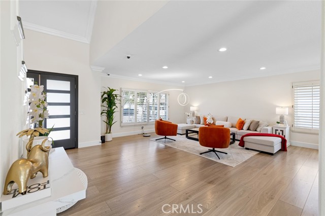 2160 S Hammatt, Anaheim CA: https://media.crmls.org/medias/13435a7b-0fd4-4fe9-a352-4bab68259d17.jpg
