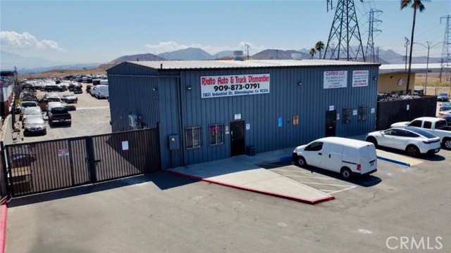  Commercial for Sale in Bloomington, California