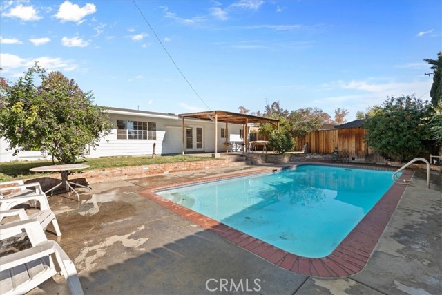 Detail Gallery Image 28 of 36 For 118 Bryn Mawr Rd, Claremont,  CA 91711 - 3 Beds | 2 Baths